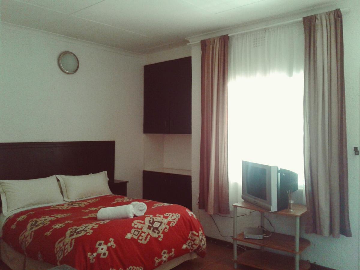 Road View Lodge Francistown Dış mekan fotoğraf