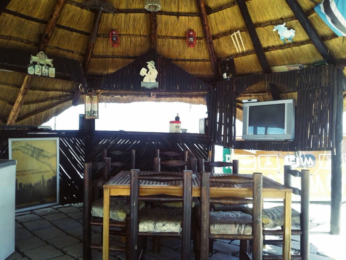 Road View Lodge Francistown Dış mekan fotoğraf